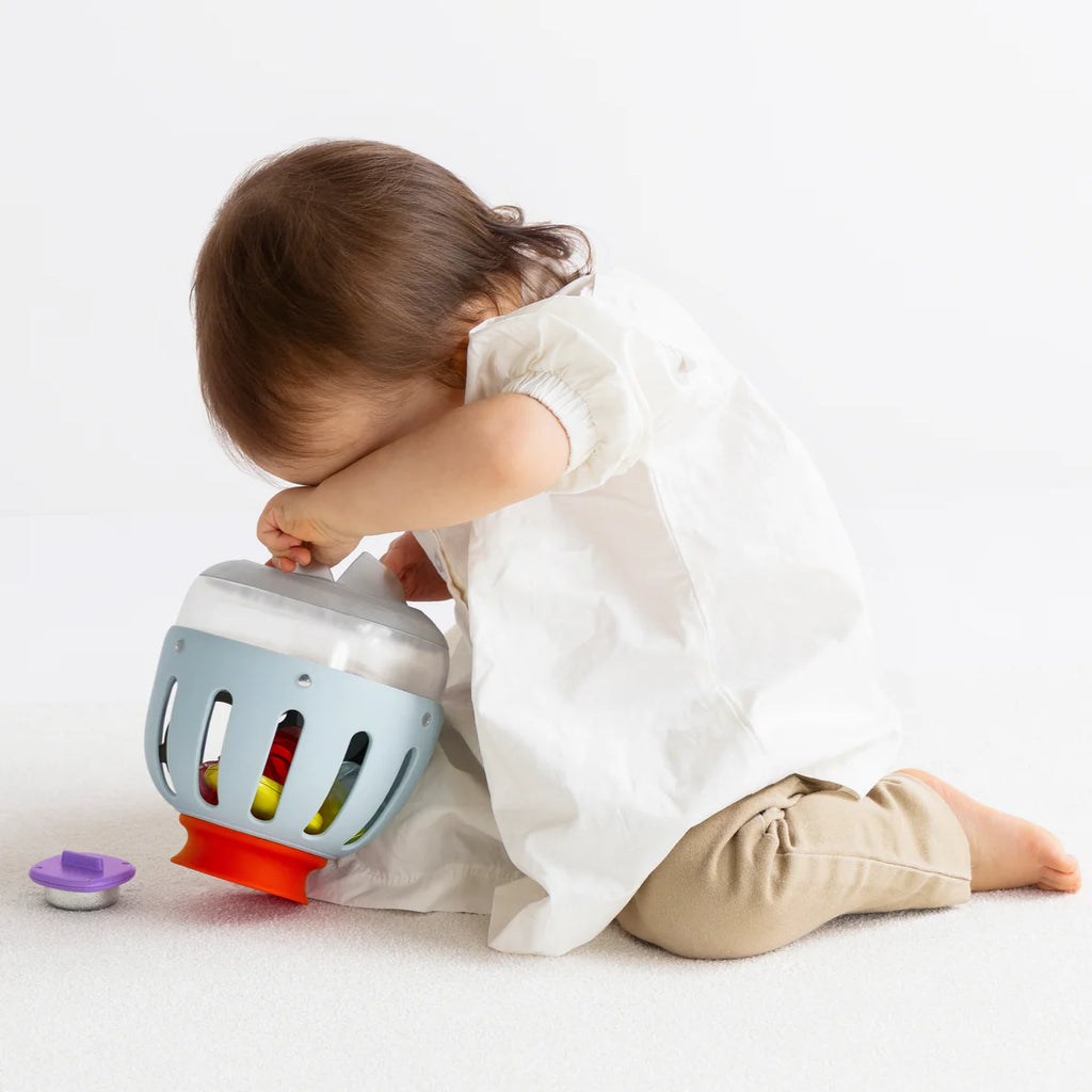 1curiosity Lantern Toy (suitable 10-24 months)